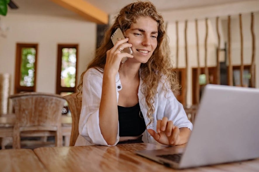 Video conferencing increases productivity for remote working users. Source: Pexels