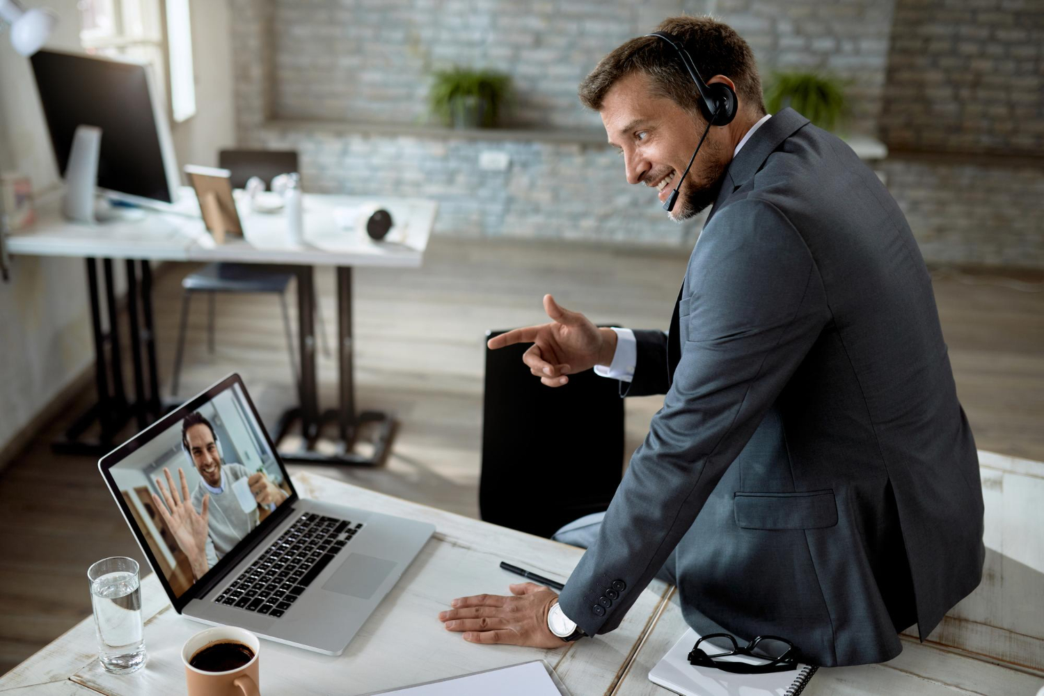 Why Real-Time Features Improve Video Conferencing