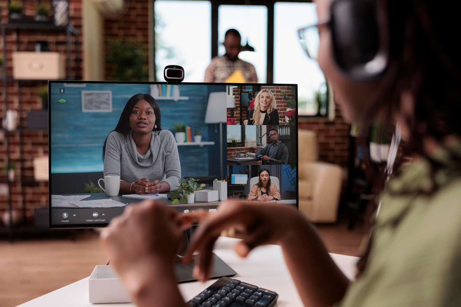 Building Strong Client Relationships with Video Conferencing